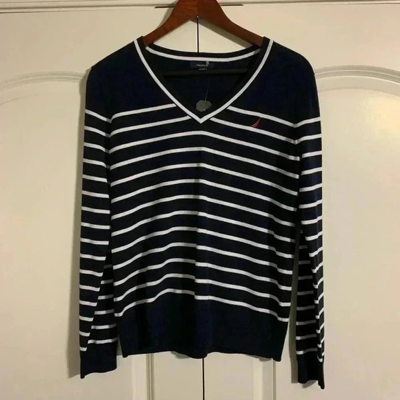 Tommy Hilfiger V-Neck Sweater​​ - Picture 1 of 4